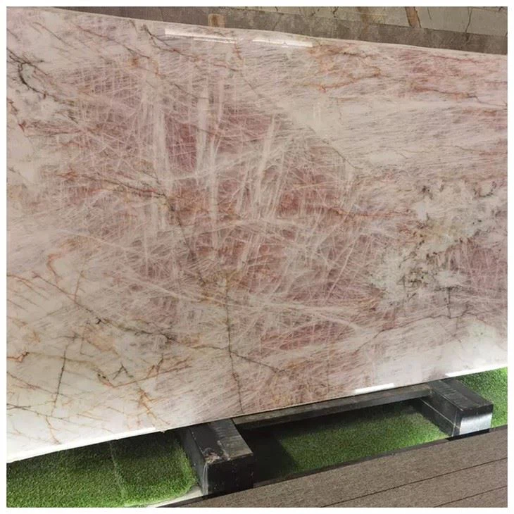 Rožinis Cristallo Quartzite Slab