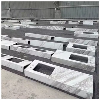 Balto marmuro praustuvas